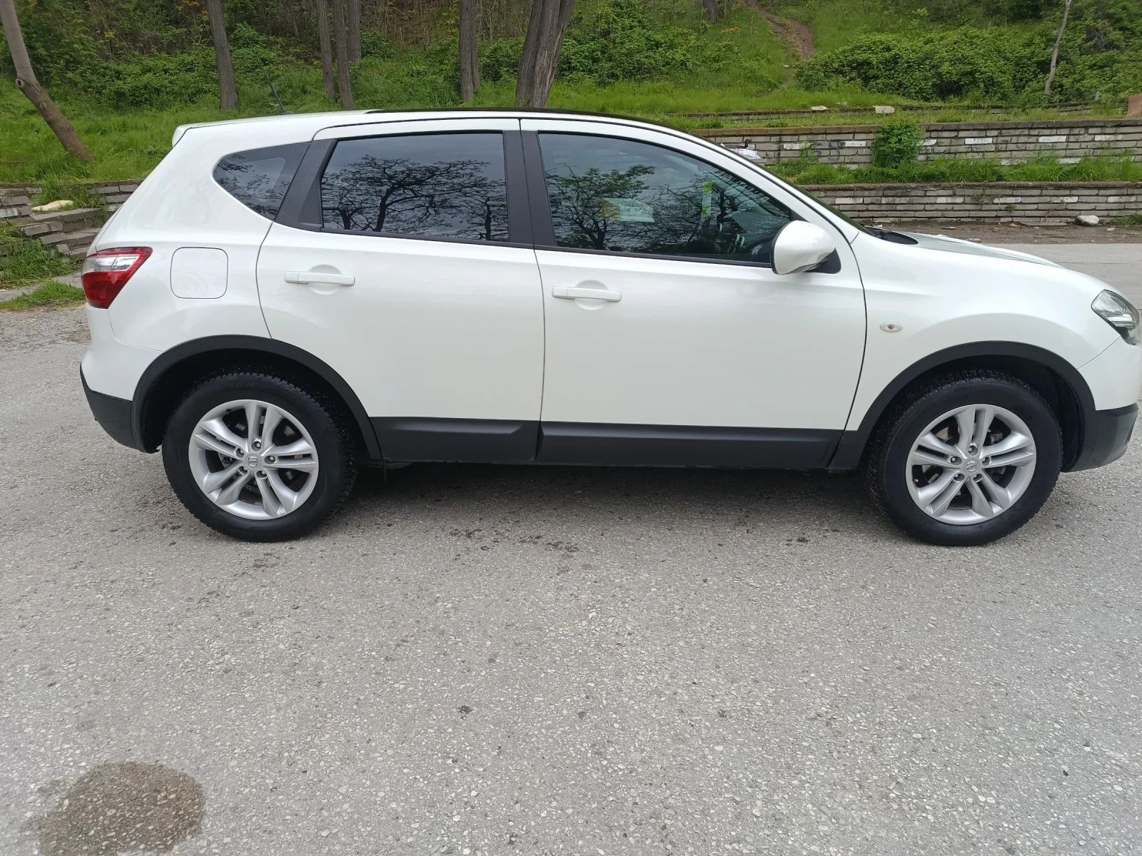Nissan Qashqai 1, 5dci, снимка 7 - Автомобили и джипове - 54381494