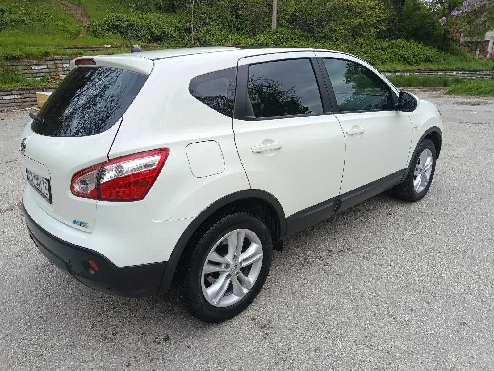 Nissan Qashqai 1, 5dci, снимка 6 - Автомобили и джипове - 54381494