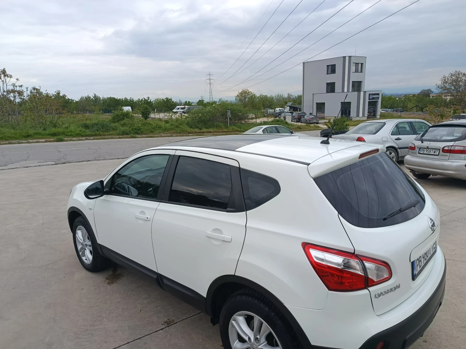 Nissan Qashqai 1, 5dci, снимка 12 - Автомобили и джипове - 54381494