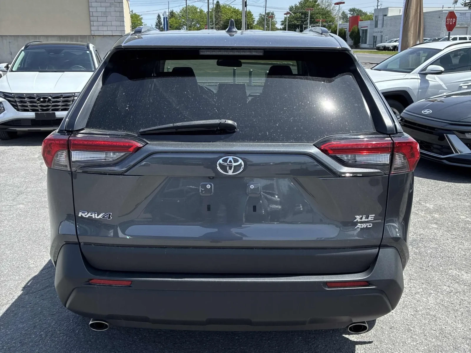 Toyota Rav4 XLE * ПАНОРАМА * CARFAX * АВТО КРЕДИТ * , снимка 5 - Автомобили и джипове - 54755690
