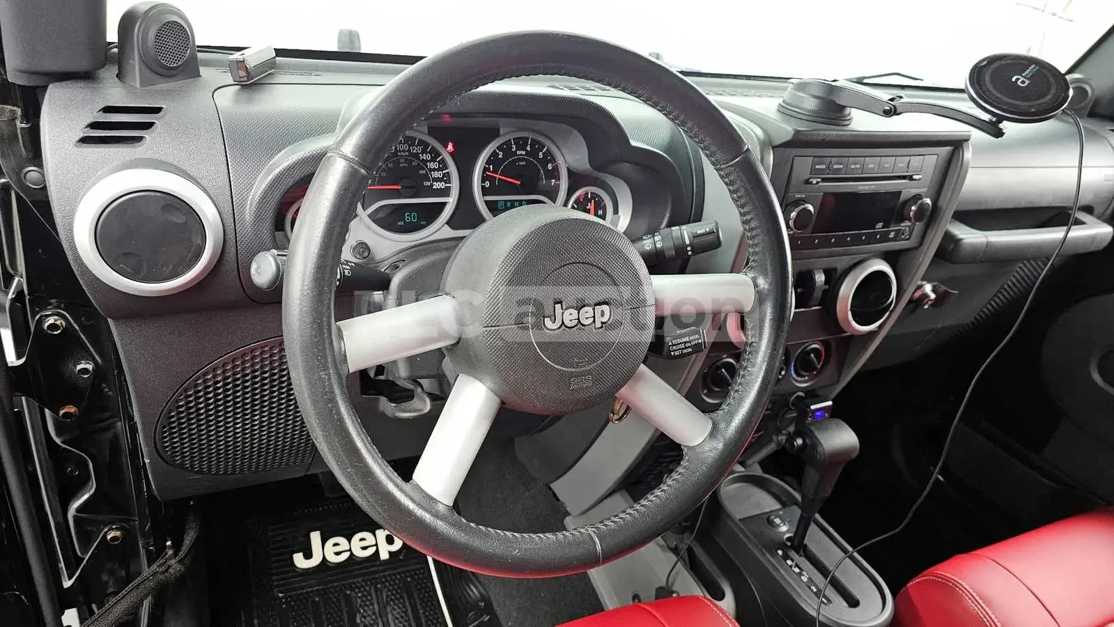 Jeep Wrangler 3.8 SPORT 2-DOOR !!УНИКАТ!!, снимка 12 - Автомобили и джипове - 55082073