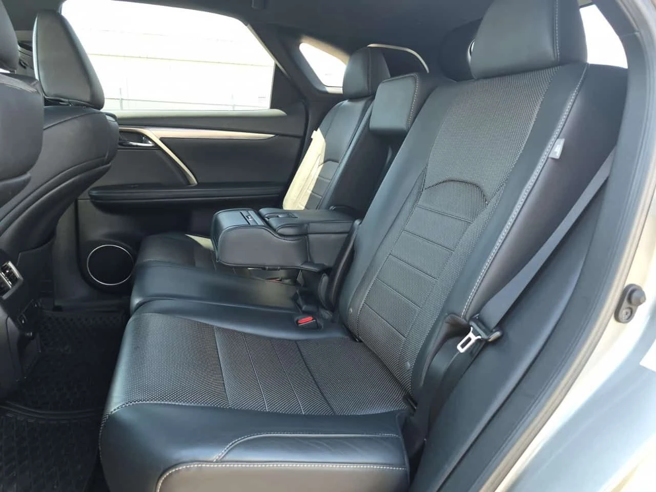 Lexus RX 350 * F-Sport * CARFAX * Бeз инциденти * , снимка 8 - Автомобили и джипове - 55275250