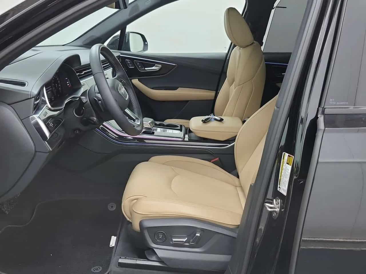 Audi Q7 TECHNIK / MATRIX / DISTRONIC / 360 , снимка 5 - Автомобили и джипове - 55662990