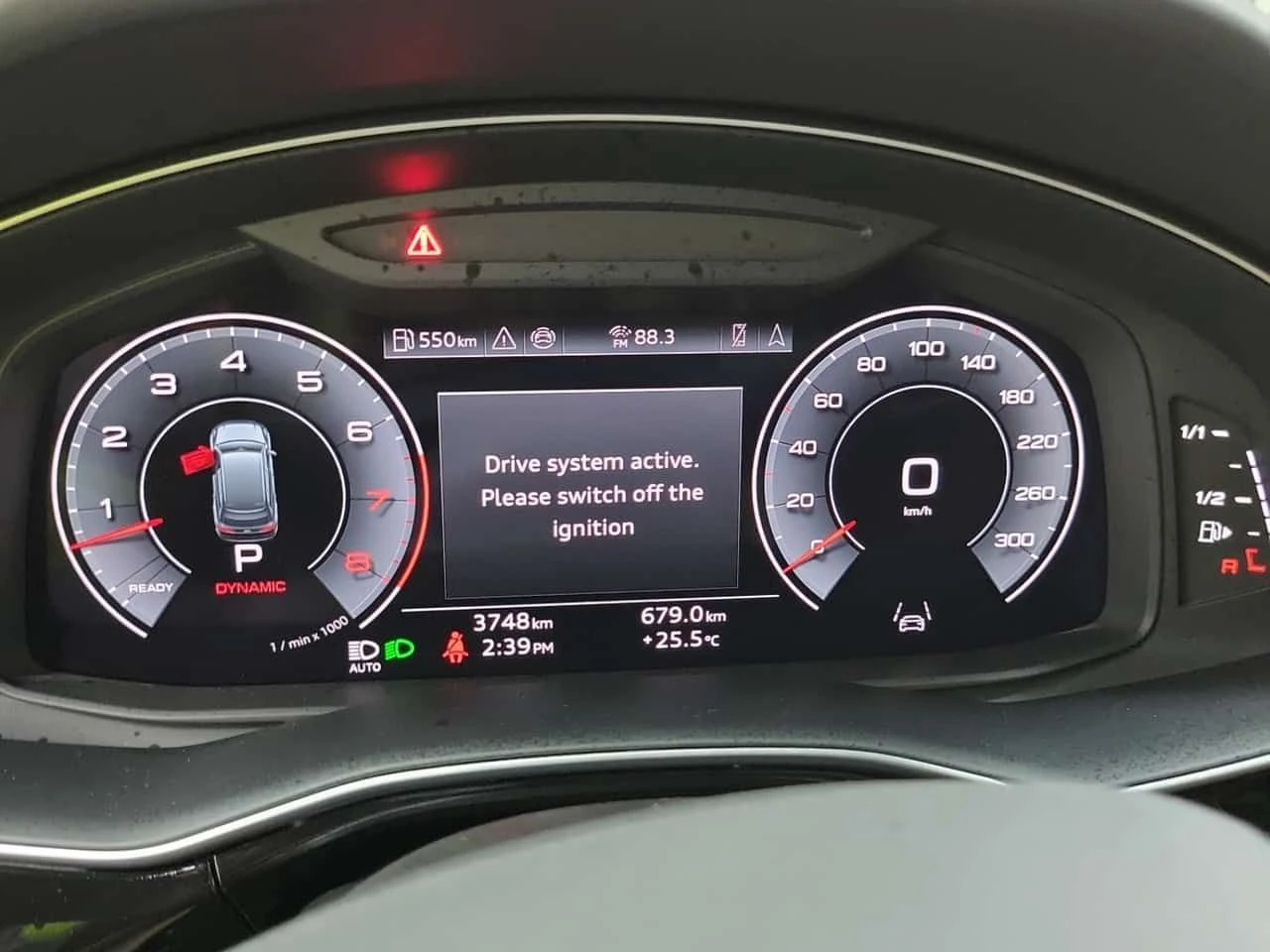 Audi Q7 TECHNIK / MATRIX / DISTRONIC / 360 , снимка 9 - Автомобили и джипове - 55662990