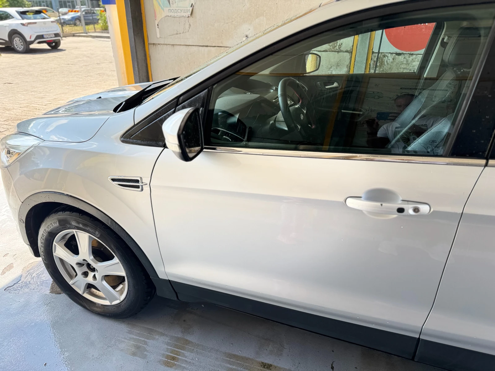 Ford Kuga, снимка 5 - Автомобили и джипове - 55701064