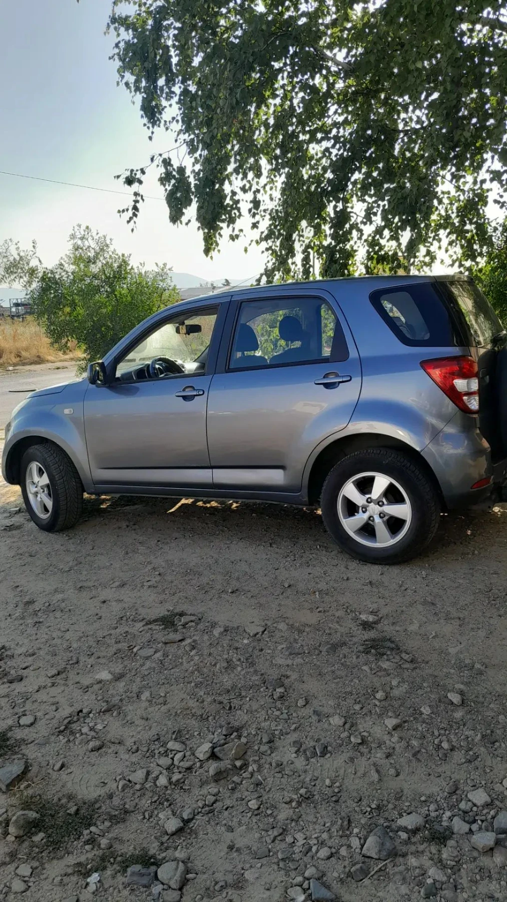 Daihatsu Terios, снимка 2 - Автомобили и джипове - 55772376