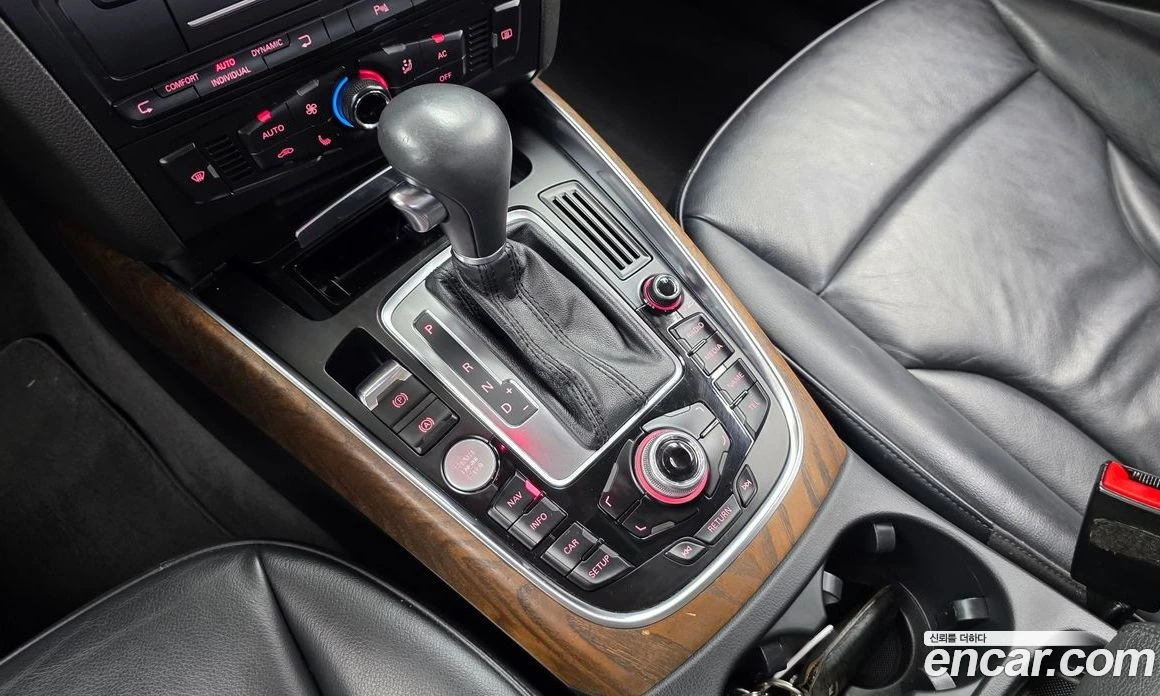 Audi Q5 2.0 TDI Quattro Dynamic 8R, снимка 9 - Автомобили и джипове - 55965290