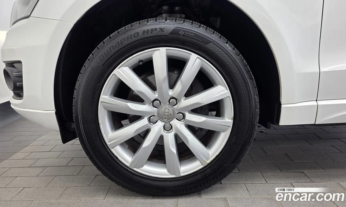 Audi Q5 2.0 TDI Quattro Dynamic 8R, снимка 5 - Автомобили и джипове - 55965290