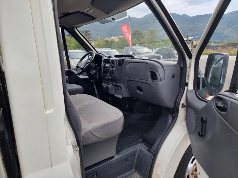 Ford Transit 2.0TDI, снимка 11 - Бусове и автобуси - 51750090