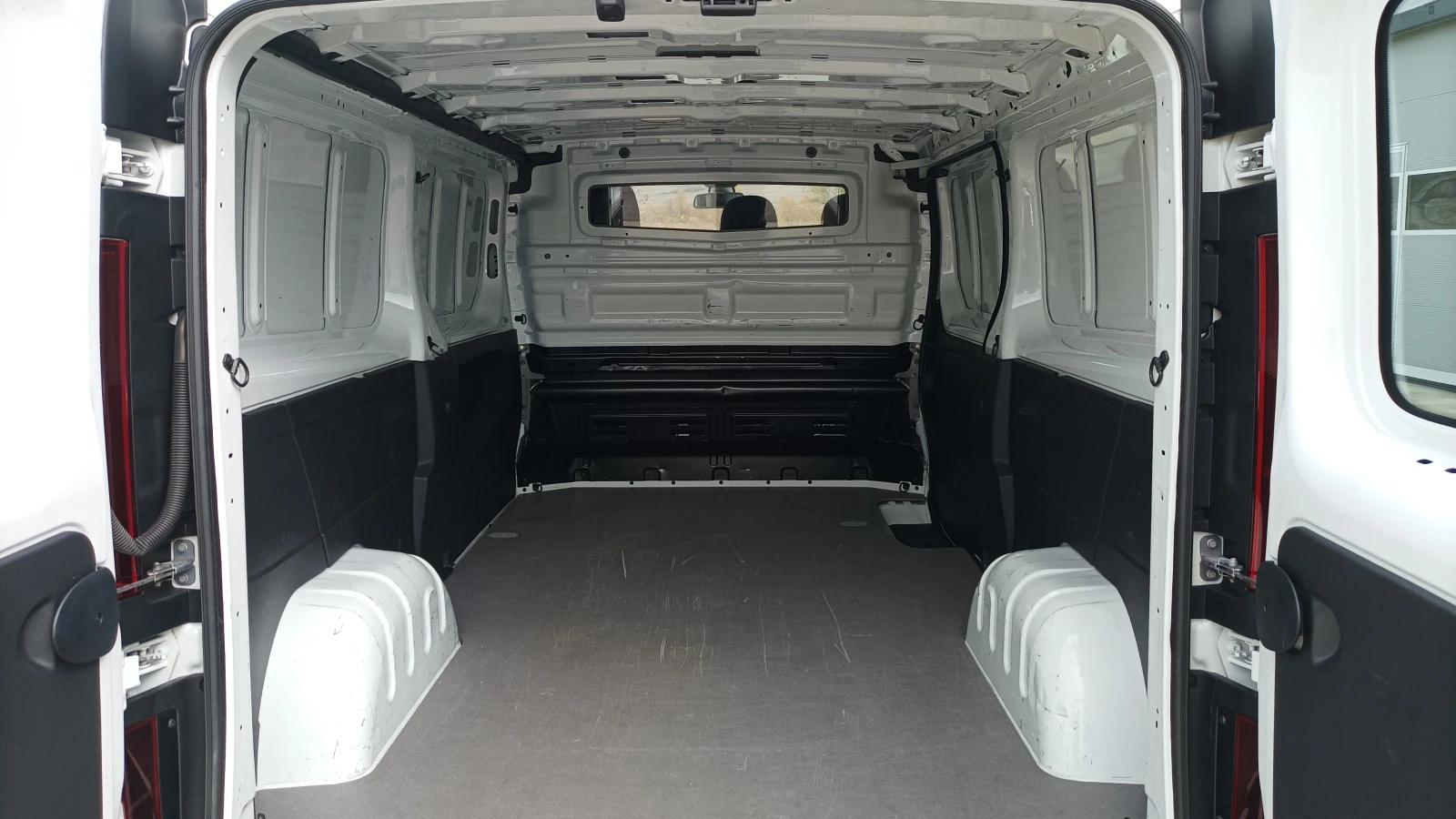 Opel Vivaro 1.6 TDCI 157.000 km | Mobile.bg   12