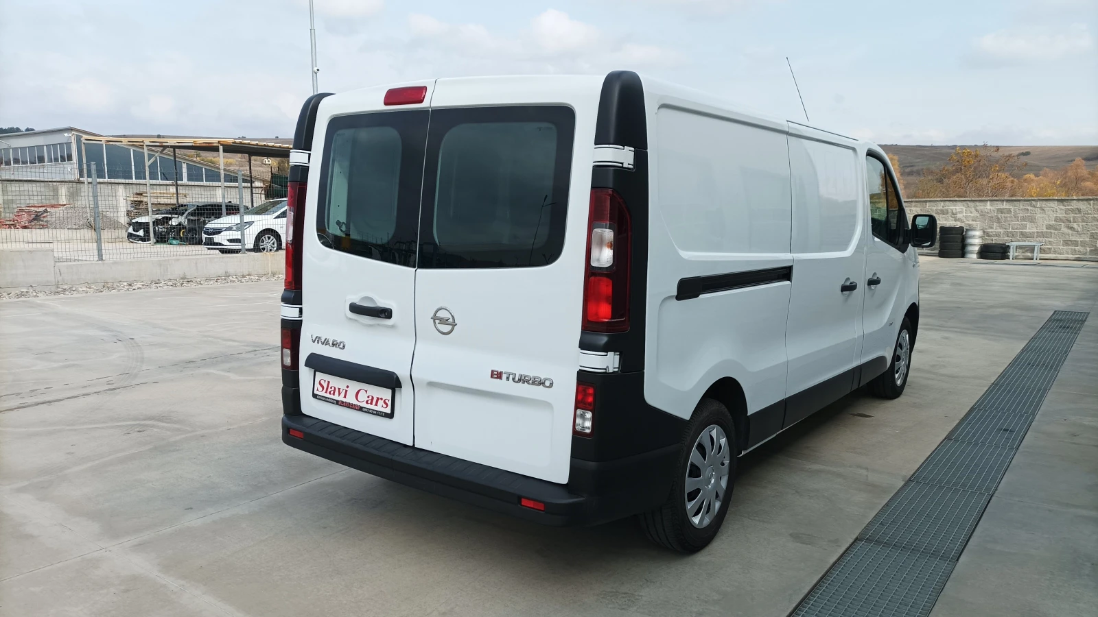 Opel Vivaro 1.6 td Biturbo 157.000 km - изображение 5