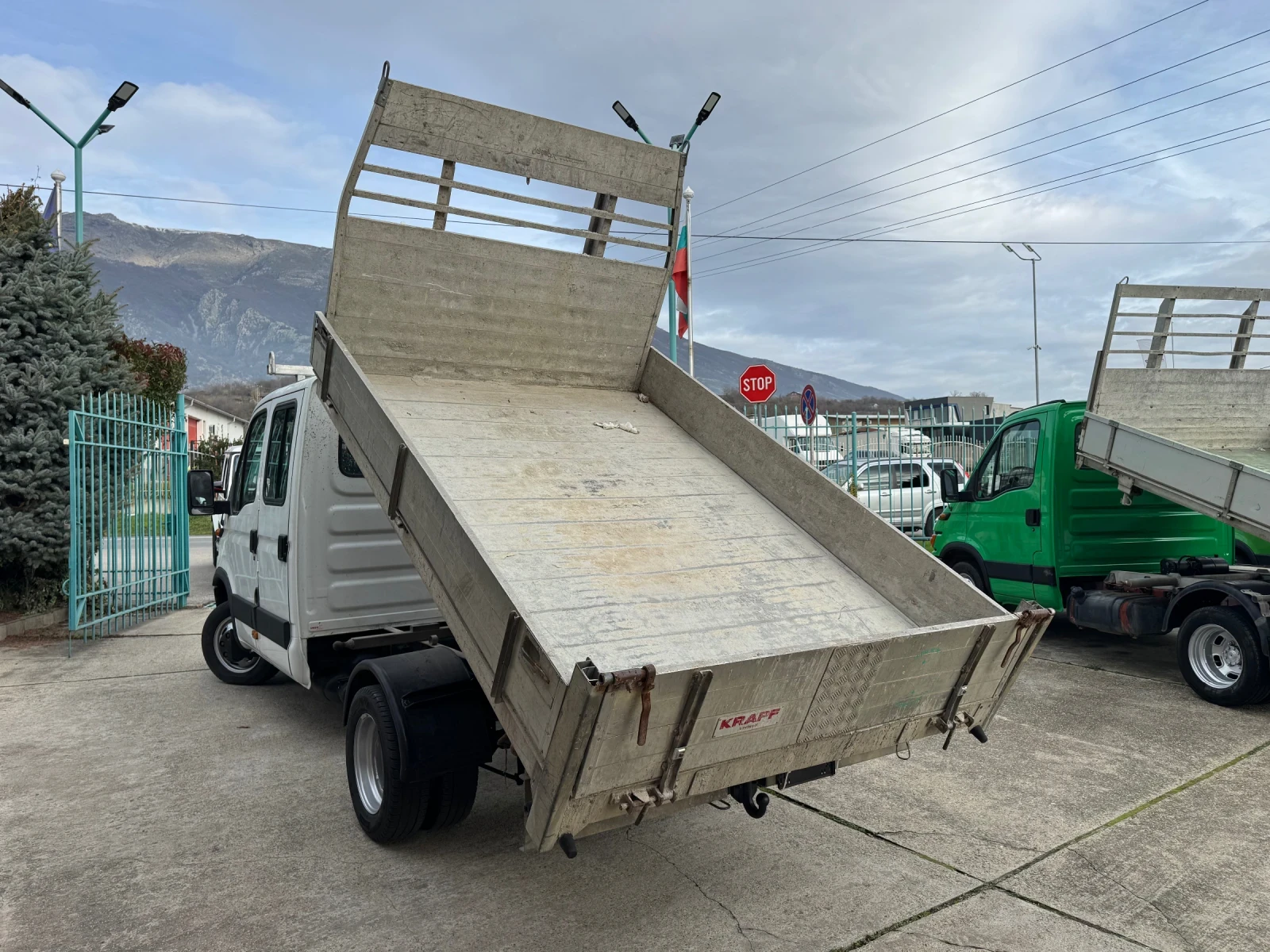 Iveco Daily 3.0HPT* 35C17* Тристранен самосвал - изображение 8