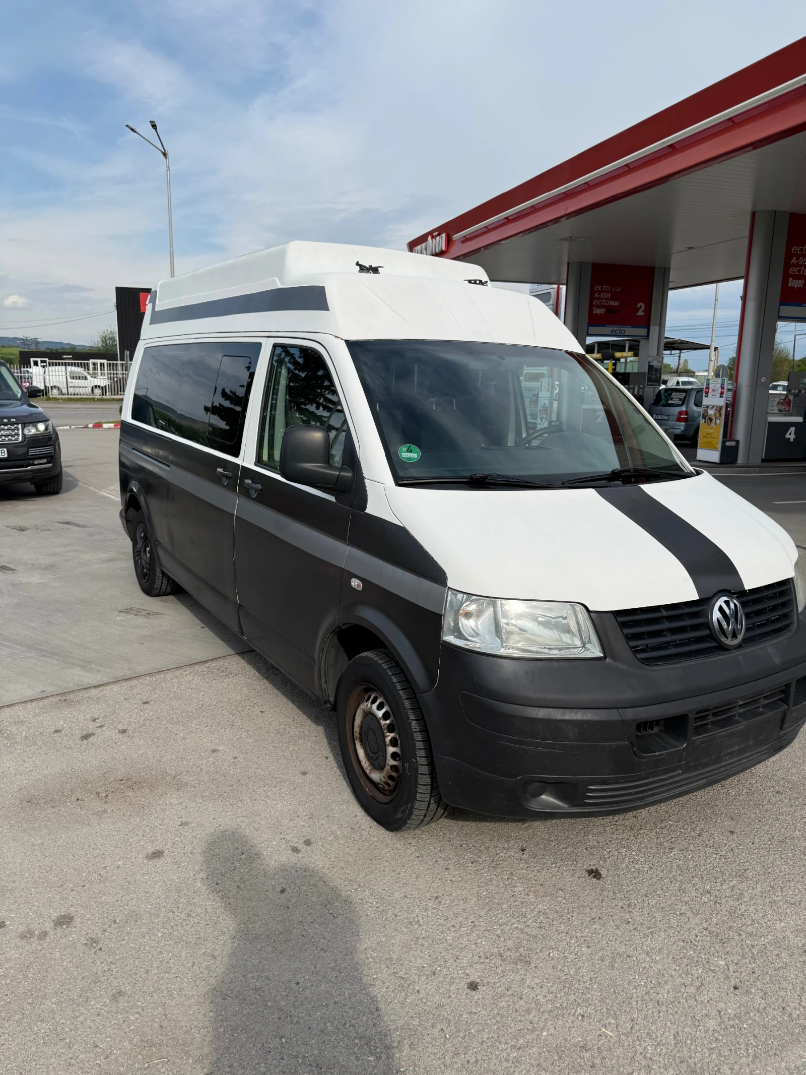 VW T5 2.5TDI КЕМПЕР, снимка 3 - Бусове и автобуси - 54357270
