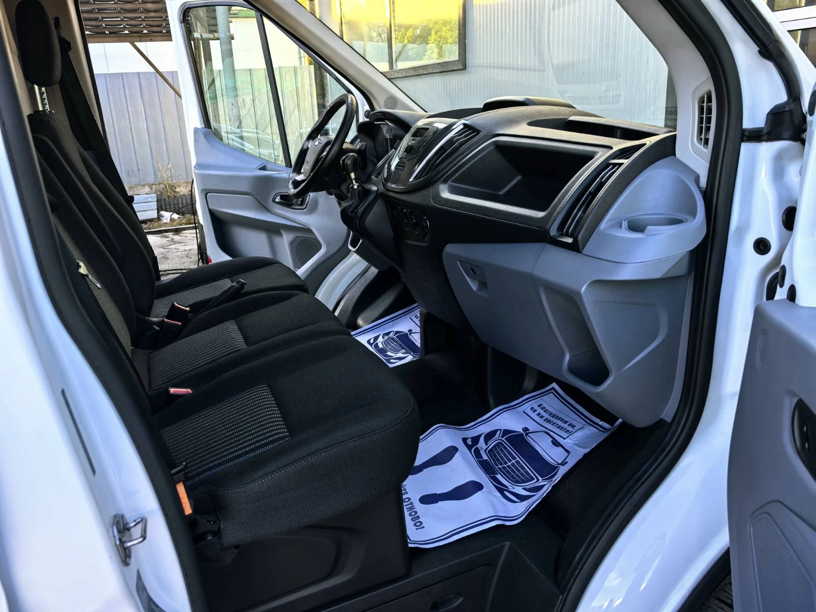 Ford Transit JUMBO EURO6, снимка 10 - Бусове и автобуси - 56326993
