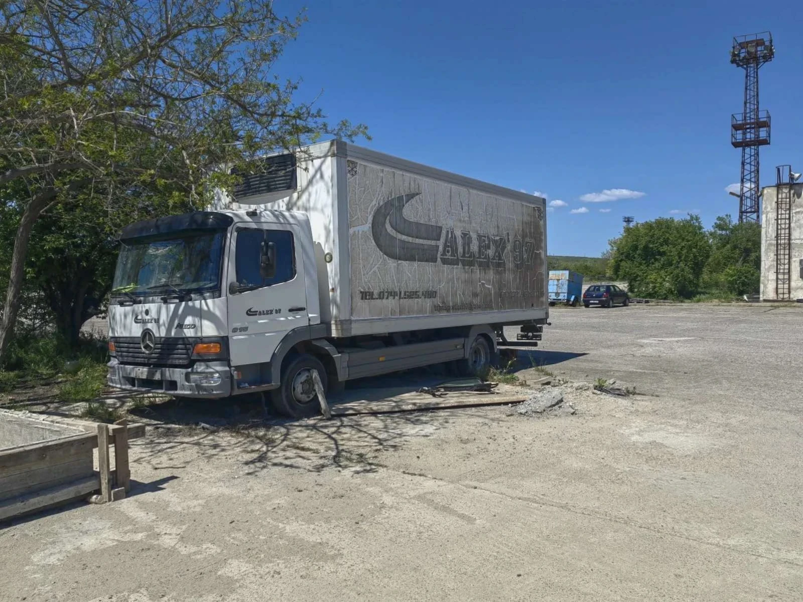 Mercedes-Benz Atego 815