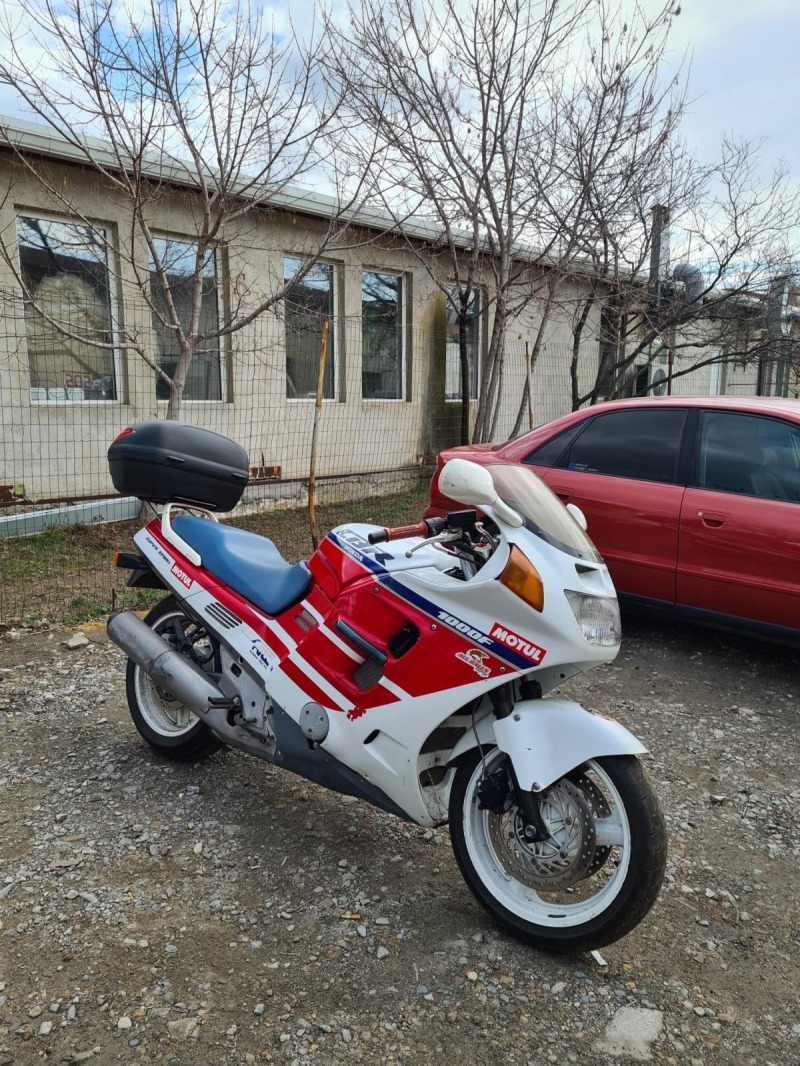 Honda Cbr 1000f, снимка 2 - Мотоциклети и мототехника - 45605438