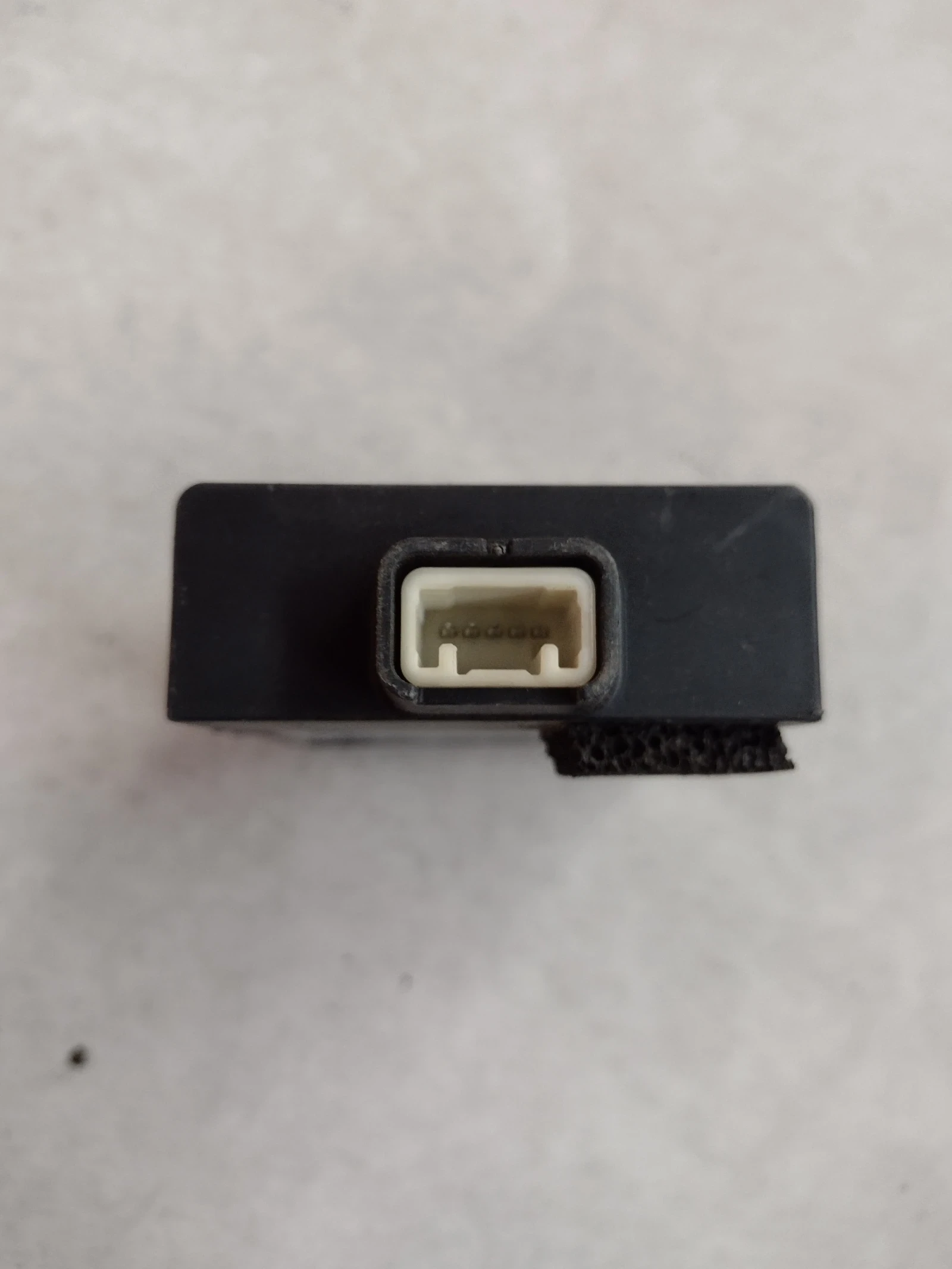 89741-02100     TOYOTA AURIS   | Mobile.bg   2