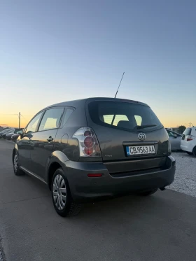 ����� �� �������� �� Toyota Corolla verso 2.2 D4D