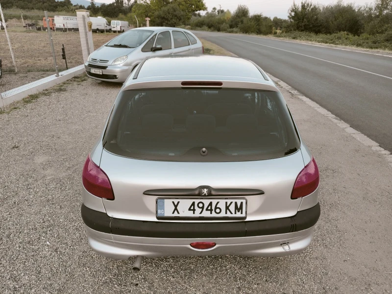 Peugeot 206 1.4 Автоматик климатроник, снимка 5 - Автомобили и джипове - 46921288