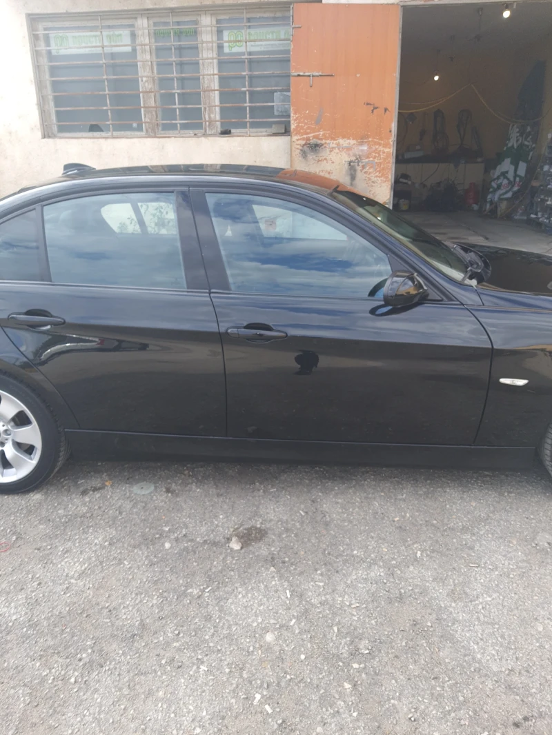 BMW 320 Е90, снимка 7 - Автомобили и джипове - 47586225