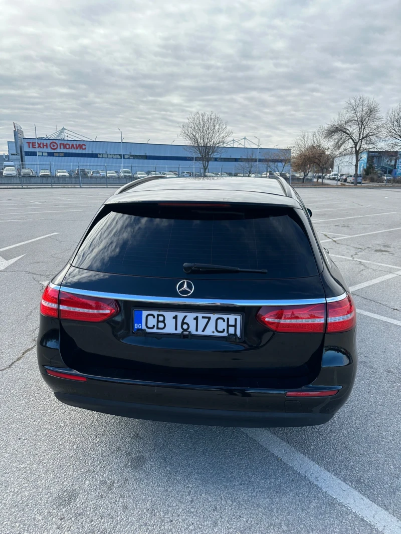 Mercedes-Benz E 200, снимка 3 - Автомобили и джипове - 48100246