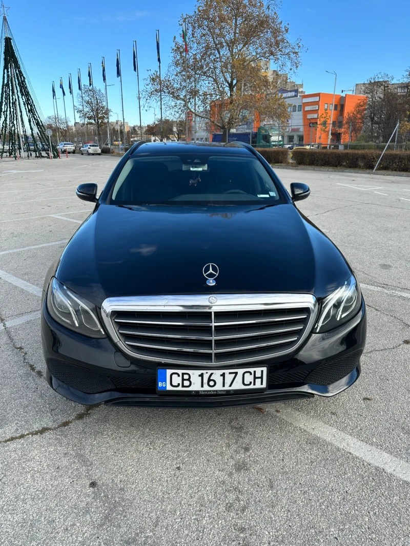 Mercedes-Benz E 200, снимка 1 - Автомобили и джипове - 48100246