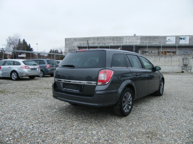 Opel Astra 1.6i GAZ инжекцион, снимка 4 - Автомобили и джипове - 49326187