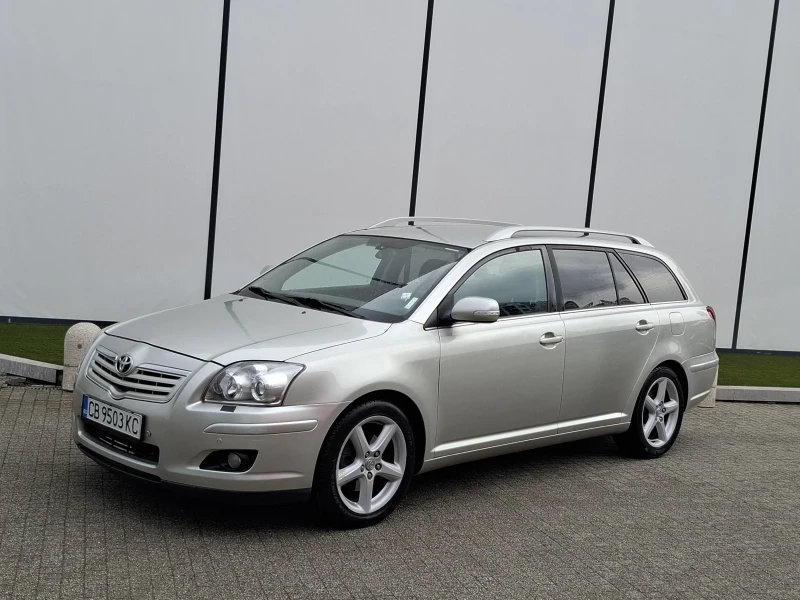 Toyota Avensis 2.2D4D* (150кс)* FACELIFT* * КОЖА* 6-CКОРОСТИ* , снимка 3 - Автомобили и джипове - 49534394