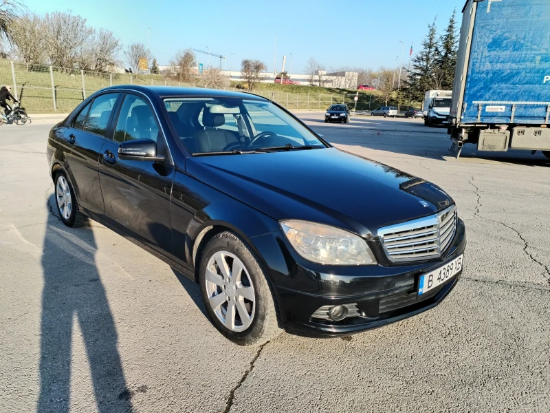 Mercedes-Benz C 220, снимка 3 - Автомобили и джипове - 49600031