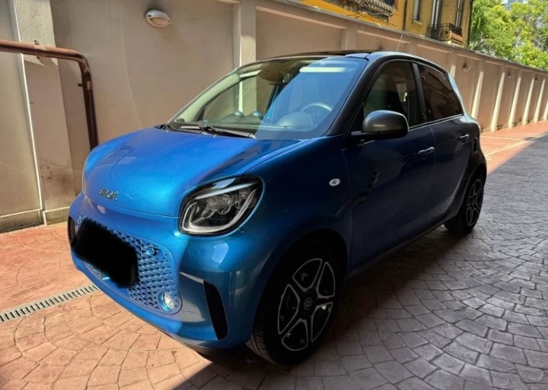 Smart Forfour 12.2020г 28000км, снимка 2 - Автомобили и джипове - 51947278