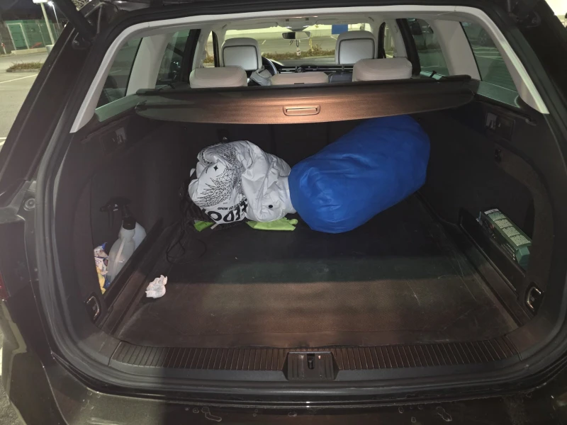 VW Passat, снимка 14 - Автомобили и джипове - 52507344