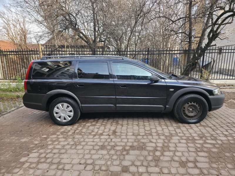Volvo Xc70 Автоматик!!! 4х4 CROSS COUNTRY !!!, снимка 4 - Автомобили и джипове - 52875962