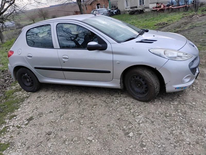 Peugeot 206 Plus , снимка 6 - Автомобили и джипове - 52996510