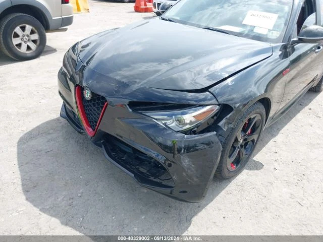 Alfa Romeo Giulia AWD, снимка 6 - Автомобили и джипове - 48015124