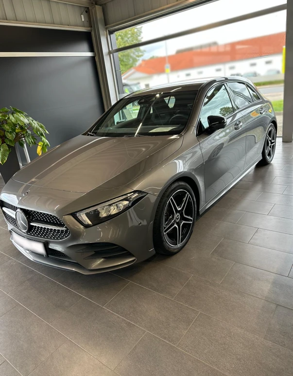 Mercedes-Benz A 180 AMG Line - изображение 3