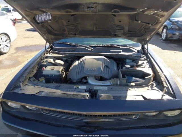 Dodge Challenger R/T* Keyless* Климатроник* Клип на мотора, снимка 12 - Автомобили и джипове - 53245577