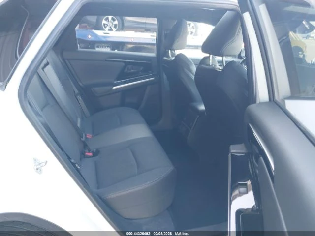 Toyota bZ4X * XLE* AWD* LED* ШИБИДАХ* , снимка 8 - Автомобили и джипове - 53664378