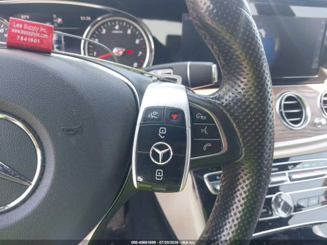 Mercedes-Benz E 300 4Matic | BURMESTER | ПАНОРАМА | BUYNOW-КРАЙНА ЦЕНА, снимка 14 - Автомобили и джипове - 55752813