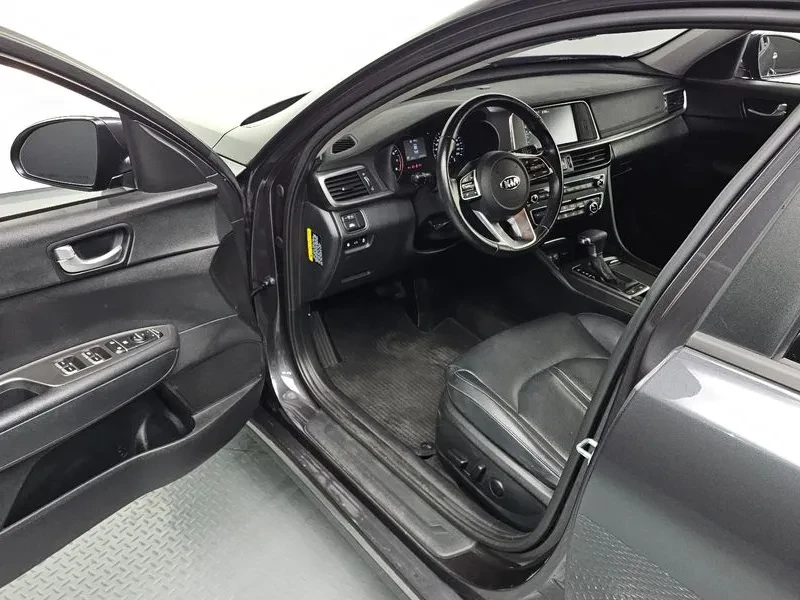 Kia K5 2.0 Prestige - САМО 30% АВАНС, снимка 11 - Автомобили и джипове - 55796059