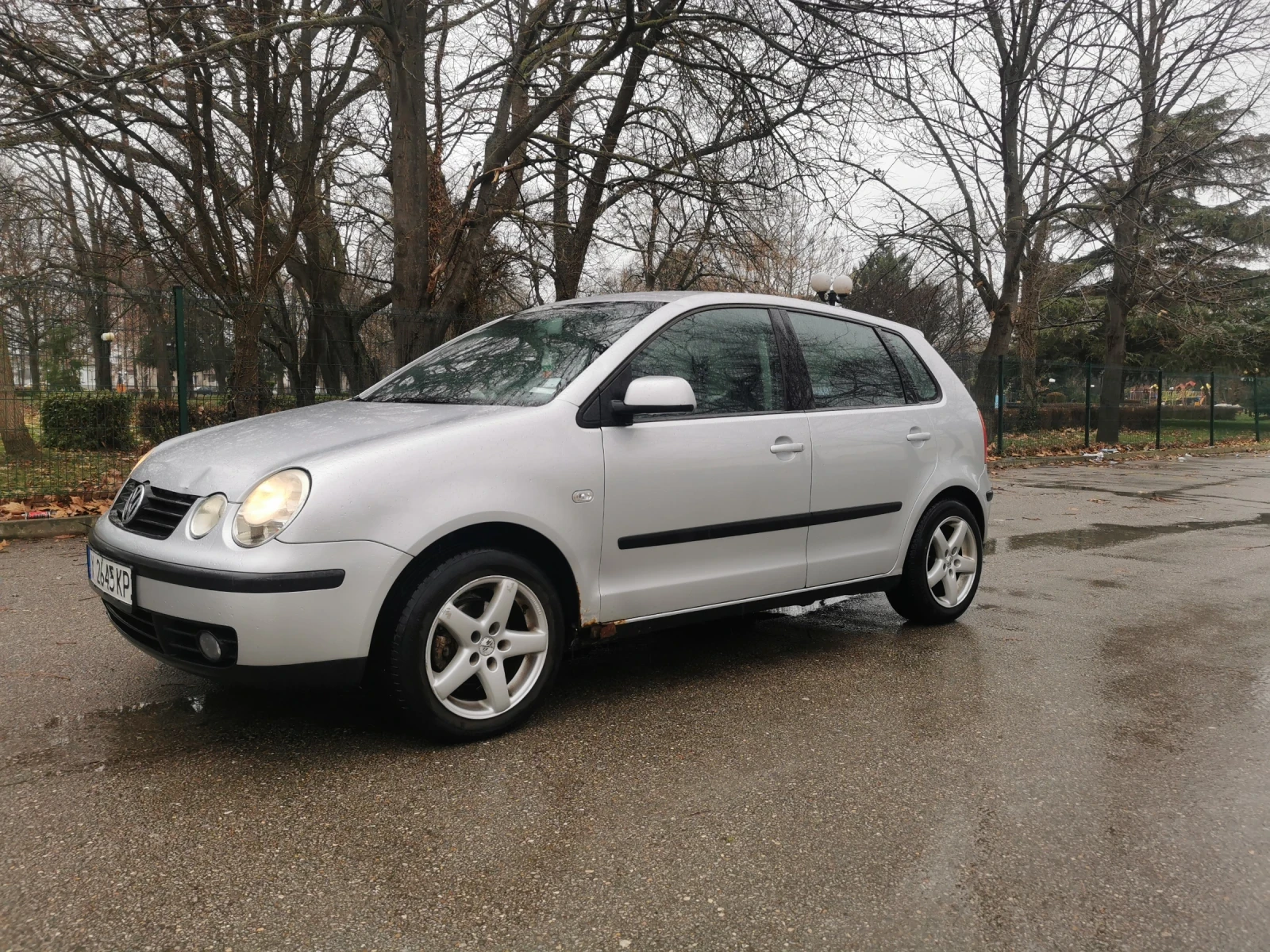 VW Polo Хачбек 1, 4 бензин 4, 5 врати, снимка 1