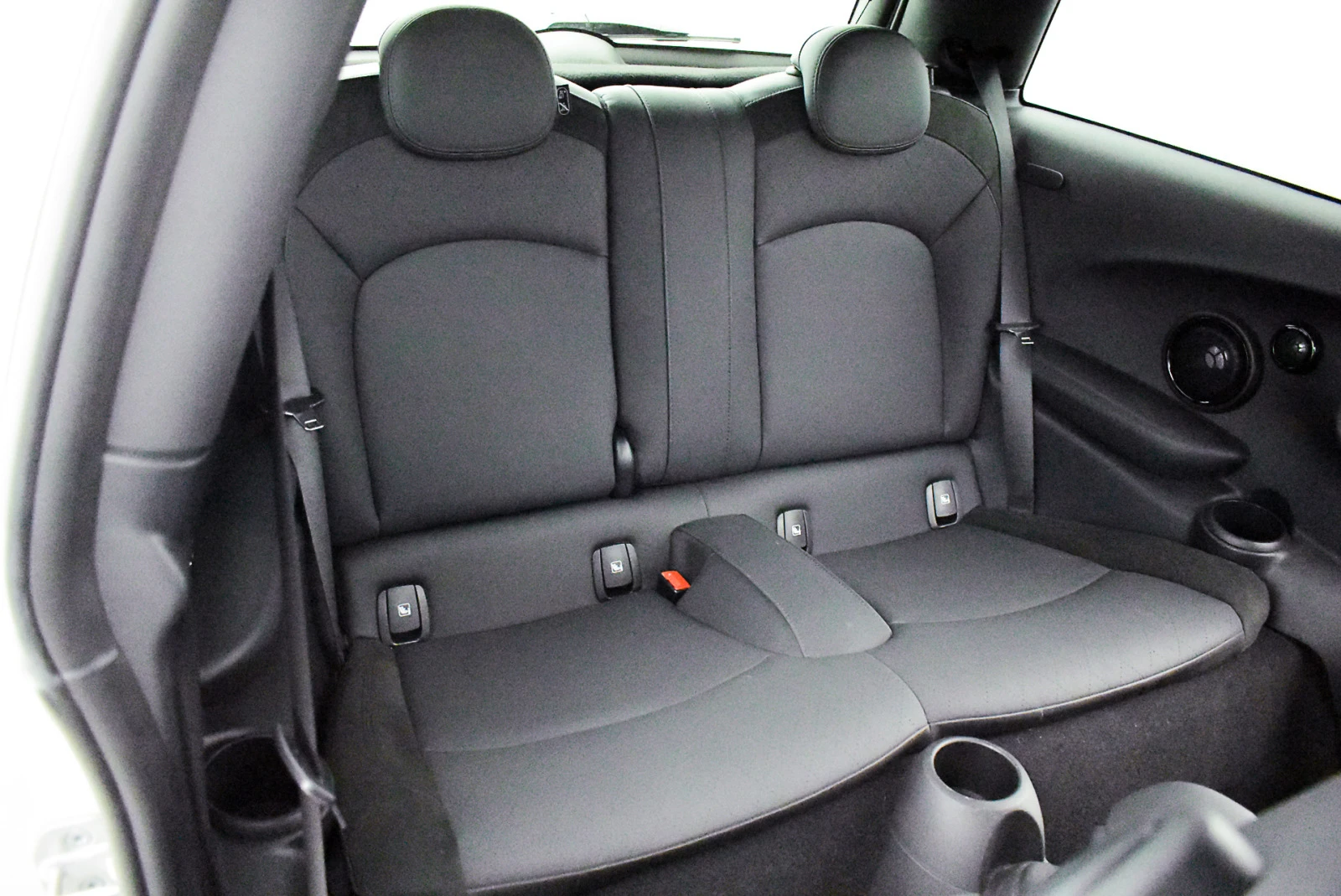 Mini Cooper SE  | Mobile.bg   12