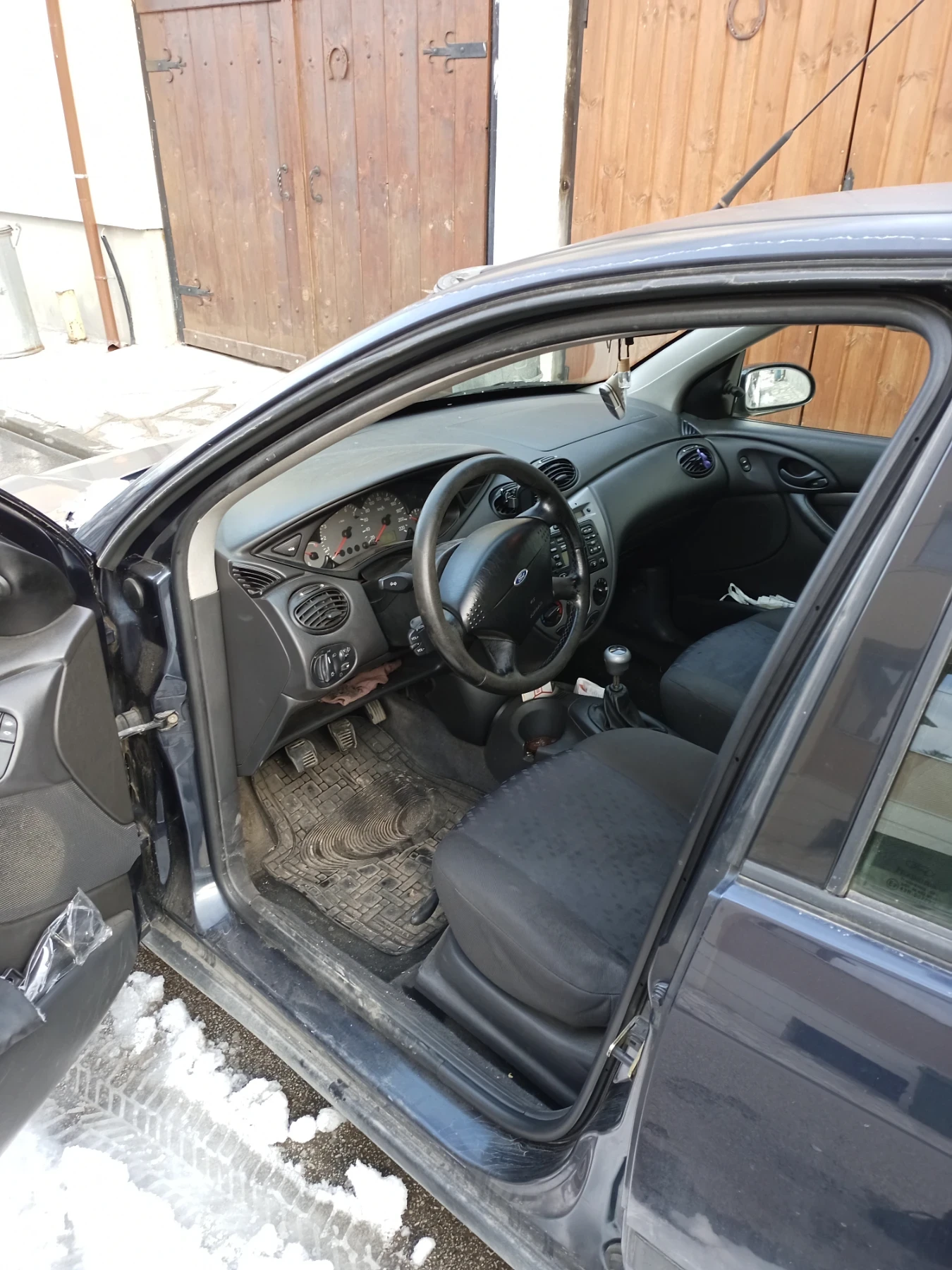Ford Focus 1.6 - изображение 7