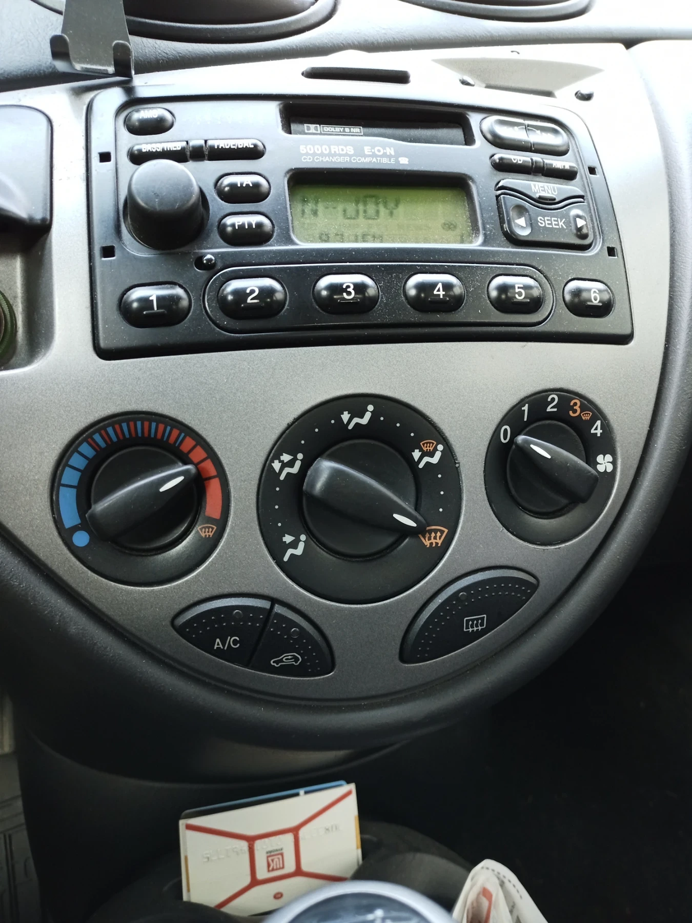 Ford Focus 1.6 - изображение 10