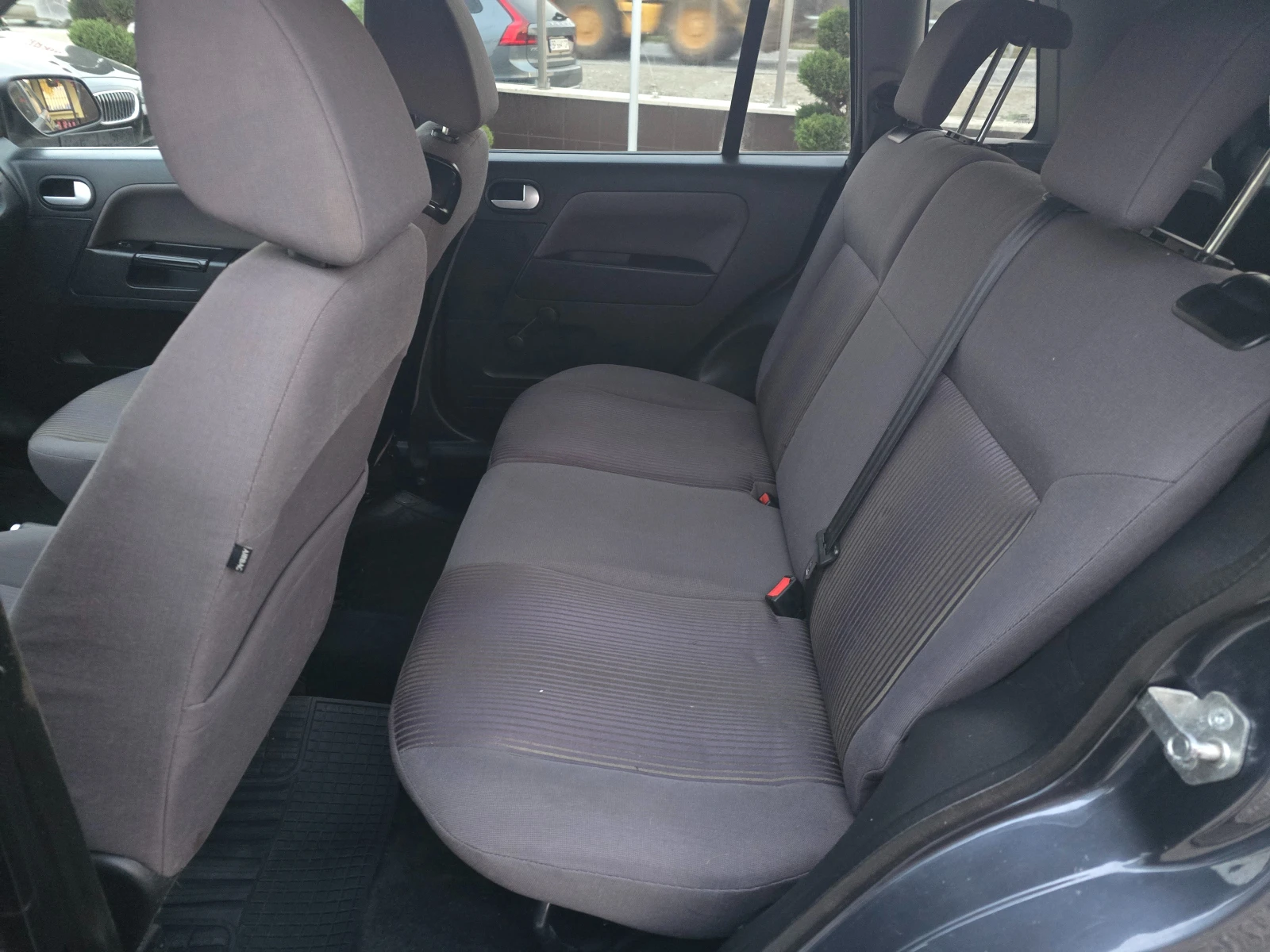 Ford Fusion 1.4TDCI KLIMA - изображение 10