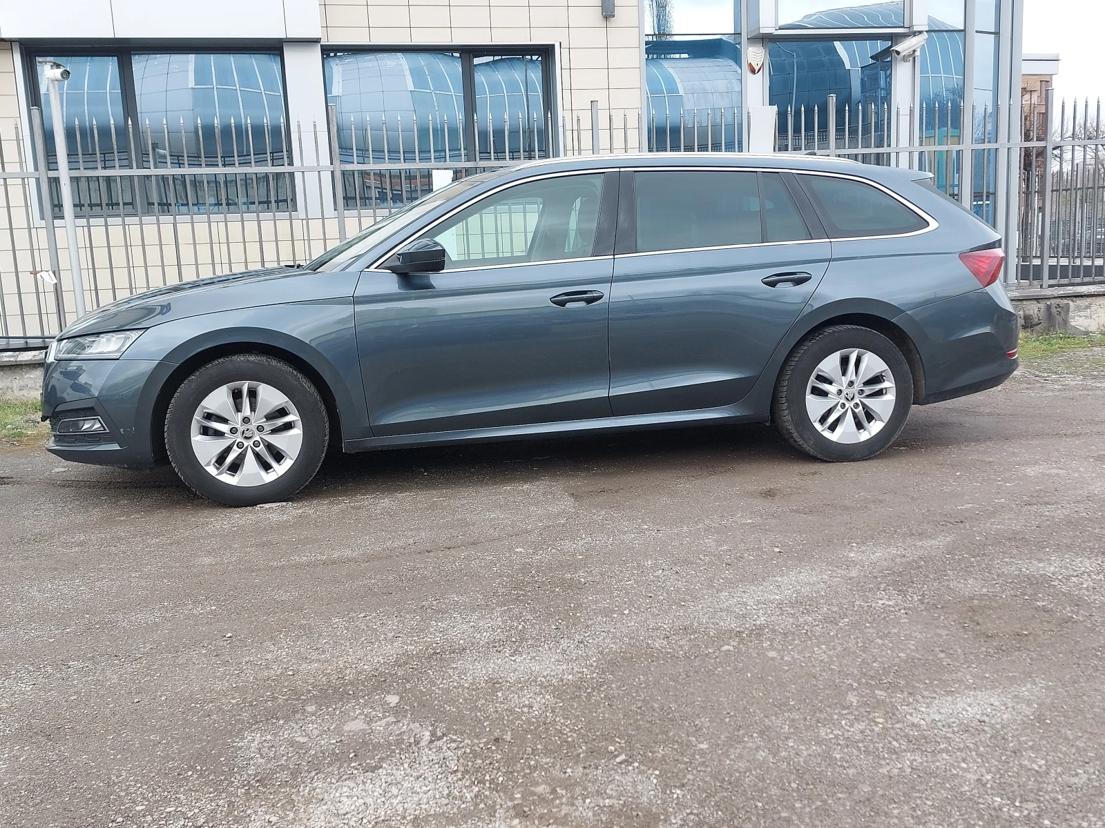 Skoda Octavia 1.5TGi AUTOMAT NAVI ���� �������� ��� ������ 2���� | Mobile.bg � ����������� 1