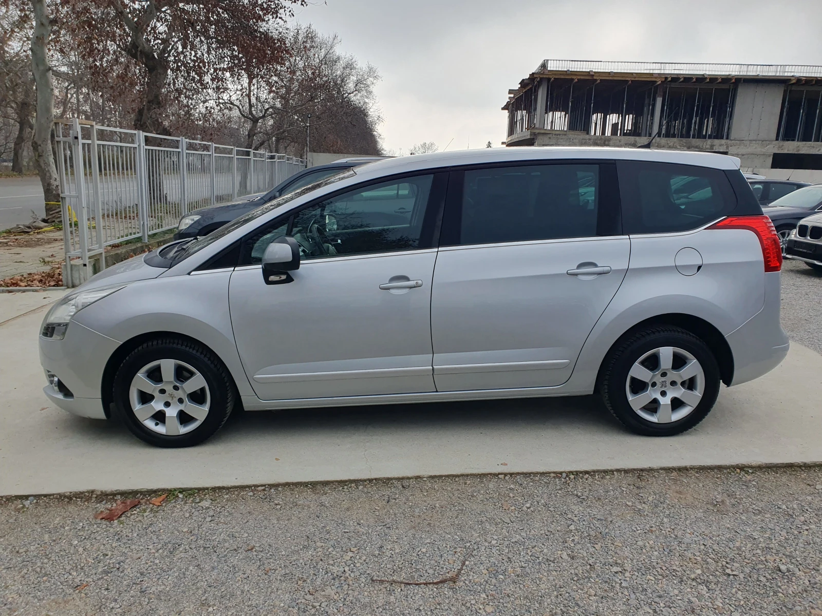 Peugeot 5008 1.6/112KS | Mobile.bg � ����������� 4