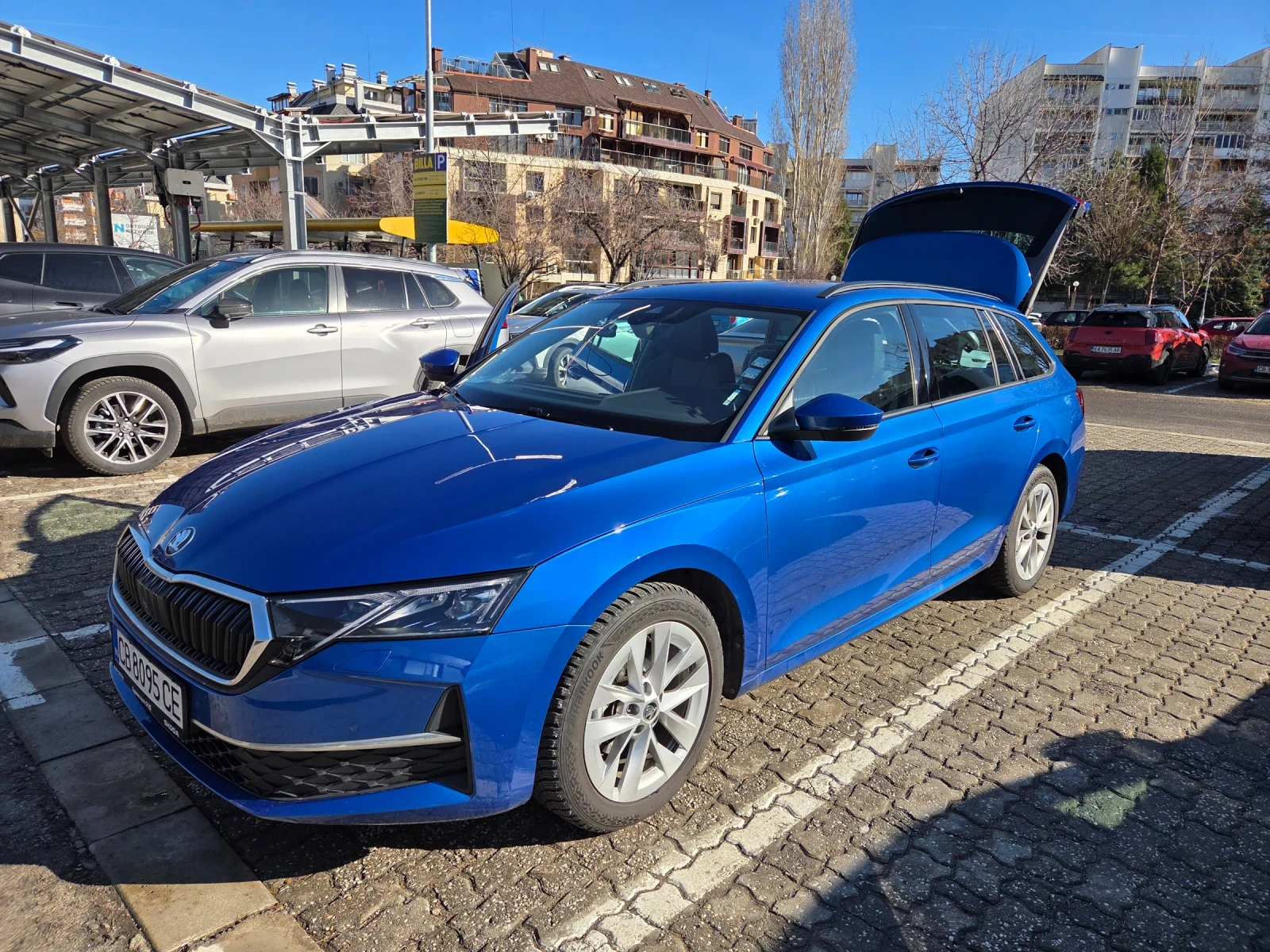 Skoda Octavia Combi FL 1.5 TSI mHev DSG Edition - изображение 3