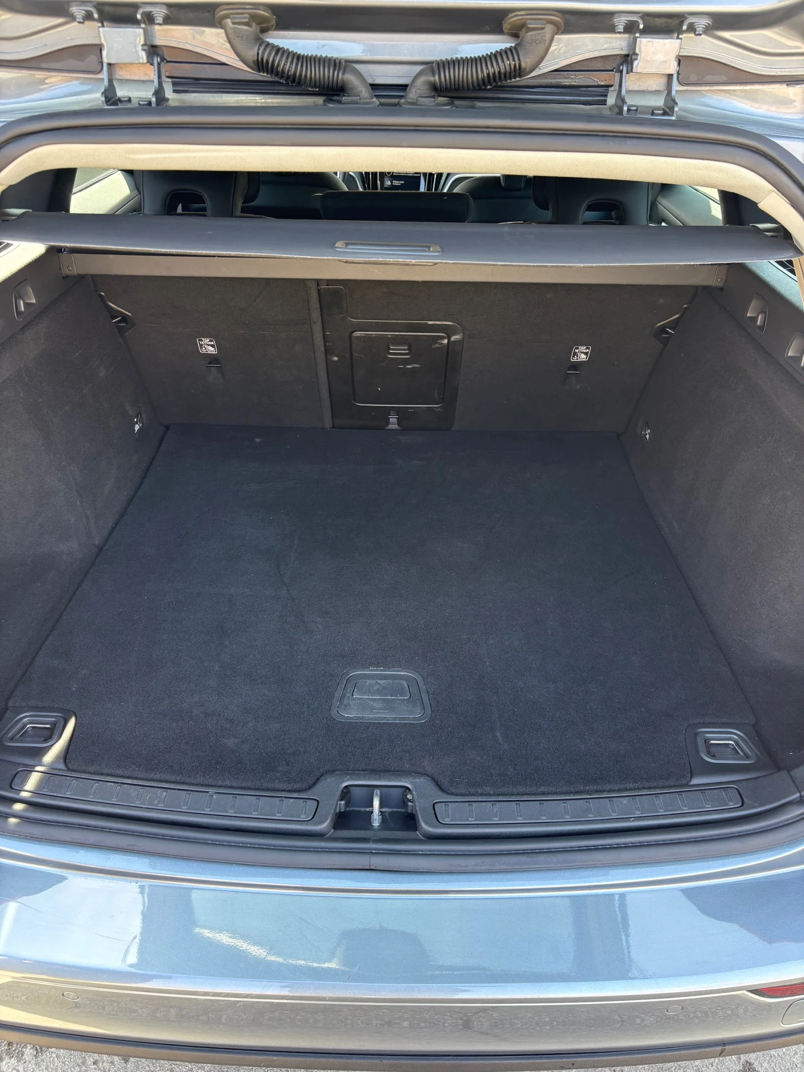 Volvo V60  - изображение 6