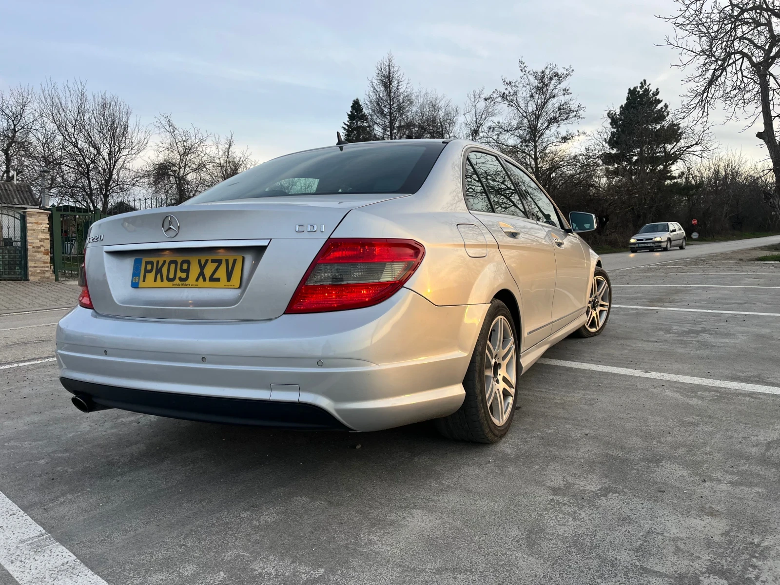Mercedes-Benz C 220, снимка 6 - Автомобили и джипове - 53758408
