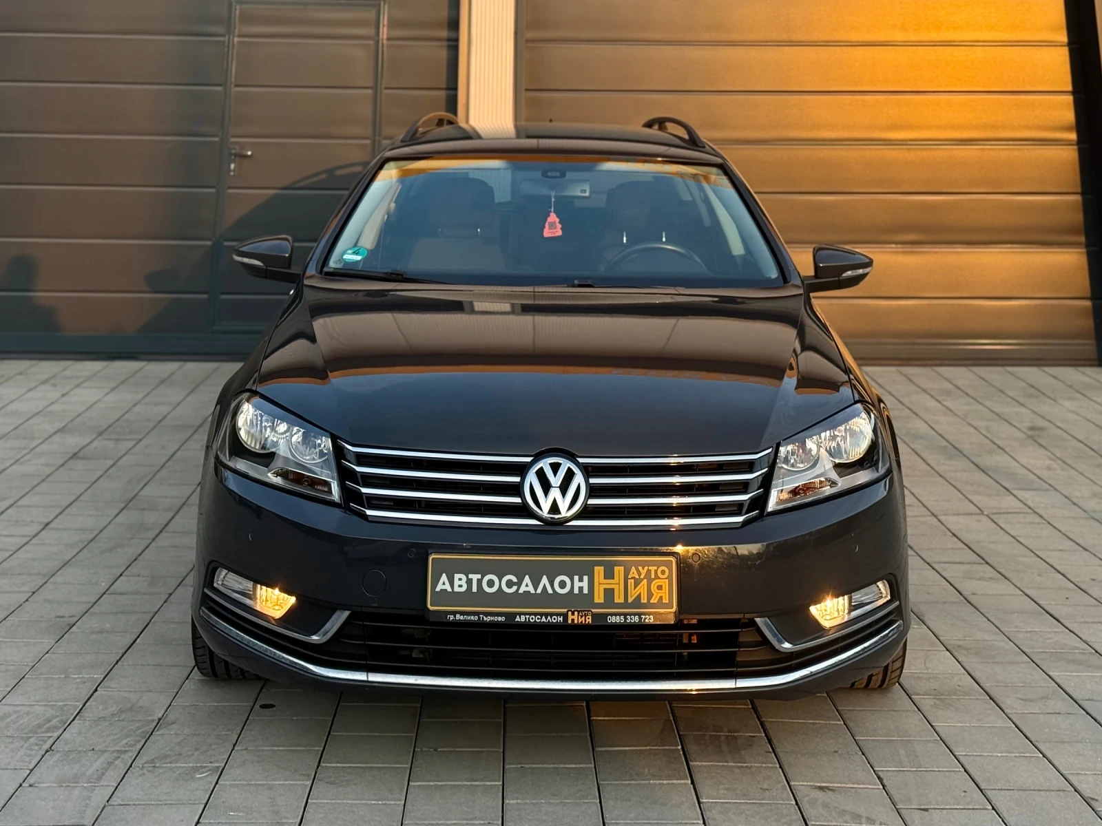 VW Passat 2.0TDI * NAVI* 170кс.* Climatronic* , снимка 2 - Автомобили и джипове - 53990299